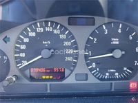 Usado BMW 318 115 CV (84 kW) 1997 Negro Familiar