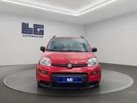 Usado Fiat Panda 69 CV (50 kW) 2022 Rojo Utilitario