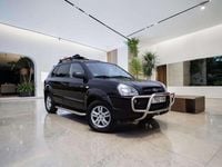 Käytetty Hyundai Tucson Comfort 140 HP (102 kW) 2006 Musta Katumaasturi
