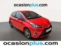 Usado Toyota Yaris 100 CV (73 kW) 2020 Rojo Utilitario