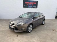 Usado Ford Focus Titanium 115 CV (84 kW) 2012 Gris / plata Berlina