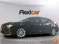 Usado Toyota Corolla 125 CV (91 kW) 2023 Negro Berlina