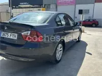 Usado BMW 318 122 CV (89 kW) 2007 Negro Berlina