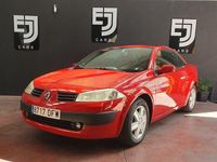 Usado Renault Mégane Cabriolet Authentique 115 CV (84 kW) 2005 Rojo Descapotable