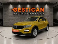 Usado VW T-Roc Edition 110 CV (80 kW) 2021 Amarillo SUV