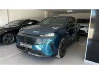 Usado Peugeot 3008 Allure 136 CV (100 kW) 2024 Azul SUV