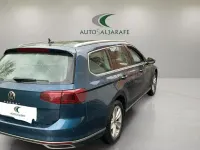 Usado VW Passat Executive 150 CV (110 kW) 2023 Azul Familiar