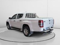 Usado Mitsubishi L200 150 CV (110 kW) 2021 Blanco Pickup/Camioneta