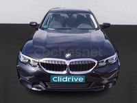 Usado BMW 318 150 CV (110 kW) 2022 Amarillo Berlina
