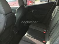 Usado Peugeot 2008 Allure 130 CV (95 kW) 2021 Blanco SUV