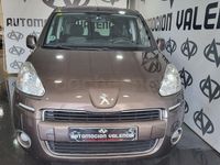 Usado Peugeot Partner Tepee Active 92 CV (67 kW) 2013 Marrón Monovolumen
