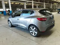 Usado Renault Clio IV Expression 90 CV (66 kW) 2015 Gris / plata Berlina