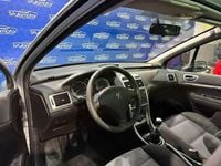 Usado Peugeot 307 136 CV (100 kW) 2005 Gris / plata Utilitario
