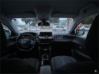 Usado Peugeot 208 Allure 100 CV (73 kW) 2020 Granate Utilitario