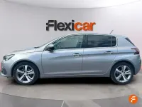 Usado Peugeot 308 130 CV (95 kW) 2019 Gris