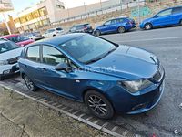 Usado Seat Ibiza I-Tech 70 CV (51 kW) 2015 Azul Berlina