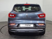Usado Renault Kadjar Zen 160 CV (117 kW) 2022 Gris SUV