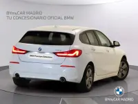 Usado BMW 118 Comfort Edition 150 CV (110 kW) 2022 Blanco Utilitario