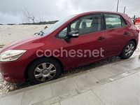 Usado Toyota Auris Eco 90 CV (66 kW) 2012 Rojo Berlina