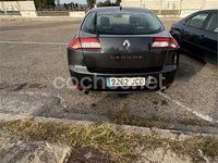 Usado Renault Laguna III LIMITED 130 CV (95 kW) 2015 Marrón Berlina