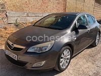 Usado Opel Astra Sportive 110 CV (80 kW) 2013 Negro Berlina