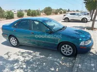 Usado Volvo S40 115 CV (84 kW) 2001 Verde Berlina