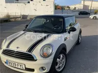 Usado Mini ONE 90 CV (66 kW) 2007 Beige Utilitario