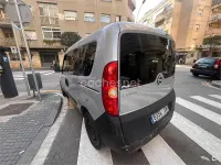 Usado Opel Combo Expression 90 CV (66 kW) 2016 Gris / plata Monovolumen