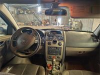 Usado Renault Mégane GrandTour Authentique 120 CV (88 kW) 2004 Gris / plata Familiar