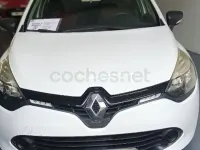 Usado Renault Clio III Collection 75 CV (55 kW) 2014 Blanco Berlina