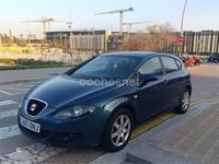 Usado Seat Leon Reference 140 CV (102 kW) 2006 Azul Utilitario