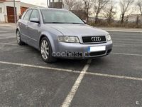 Usado Audi A4 130 CV (95 kW) 2003 Gris / plata Familiar