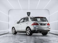 Usado Mercedes ML250 204 CV (150 kW) 2013 Gris / plata SUV
