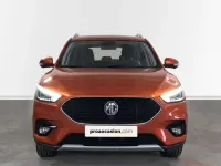 Usado MG ZS Luxury 106 CV (77 kW) 2023 Naranja SUV