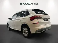 Usado Skoda Kamiq Ambition 110 CV (80 kW) 2021 Blanco SUV