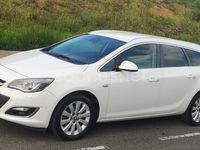 Usado Opel Astra Excellence 136 CV (100 kW) 2015 Blanco Familiar