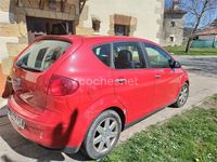 Usado Seat Altea 105 CV (77 kW) 2007 Rojo Monovolumen