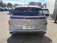 Usado Hyundai Kona N Line 129 CV (94 kW) 2025 Gris / plata SUV