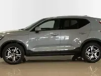 Nuevo Volvo XC40 Core 163 CV (119 kW) 2026 Gris / plata SUV