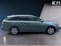 Usado Kia Ceed 120 CV (88 kW) 2023 Verde Utilitario