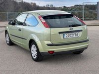 Usado Ford Focus Sport 115 CV (84 kW) 2007 Verde Berlina