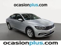 Usado VW Passat Business 122 CV (89 kW) 2022 Gris plata Familiar