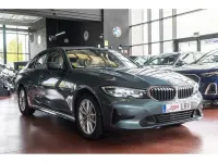Usado BMW 330 Sport Line 286 CV (210 kW) 2021 Azul Berlina