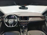 Usado Skoda Scala 150 CV (110 kW) 2024 Gris plata Utilitario