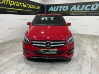 Usado Mercedes B180 109 CV (80 kW) 2016 Rojo Utilitario