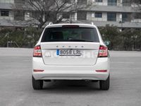 Usado Skoda Fabia Ambition 95 CV (69 kW) 2021 Blanco Utilitario