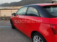 Usado Audi A1 Attraction 86 CV (63 kW) 2014 Rojo Utilitario