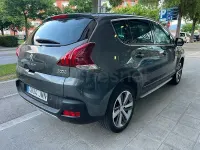 Usado Peugeot 3008 Allure 150 CV (110 kW) 2016 Gris / plata Berlina