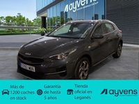 Usado Kia XCeed 120 CV (88 kW) 2022 Gris / plata SUV