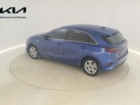 Usado Kia Ceed 100 CV (73 kW) 2024 Azul Utilitario